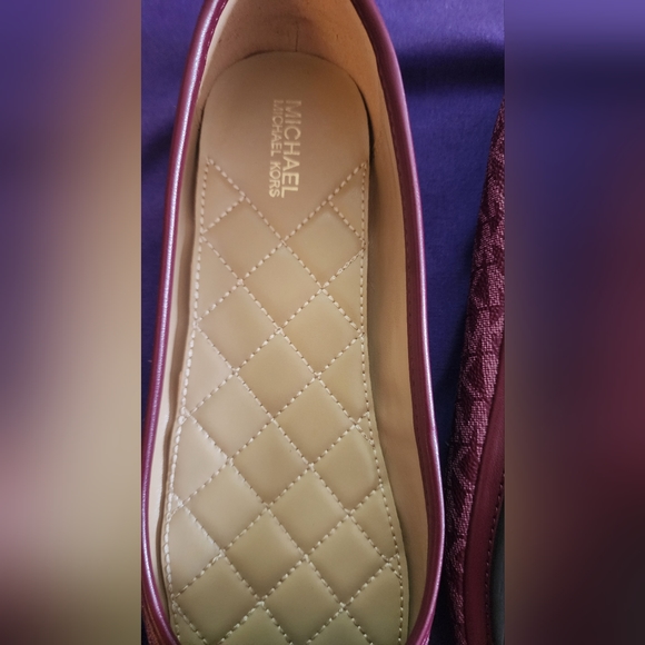 Michael Kors Flat size 7.5 - Picture 3 of 3
